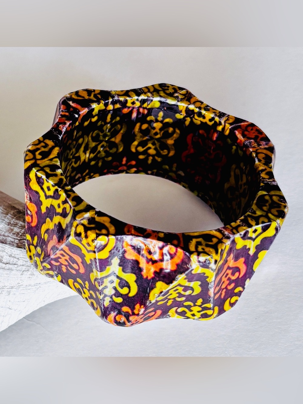 Vintage 1970s Mod Geometric Bangle Bracelet Retro Damask Laminate Overlay